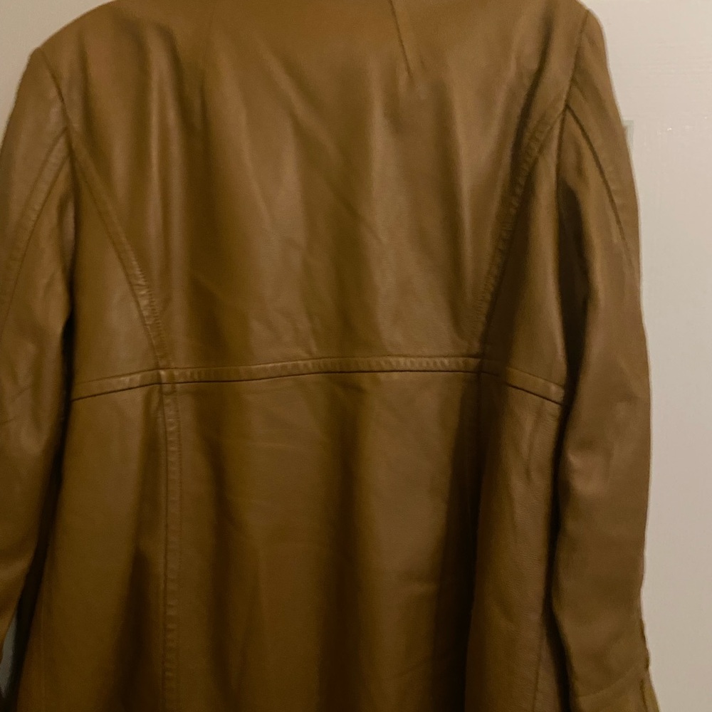 Jacket - Picture 4 of 4